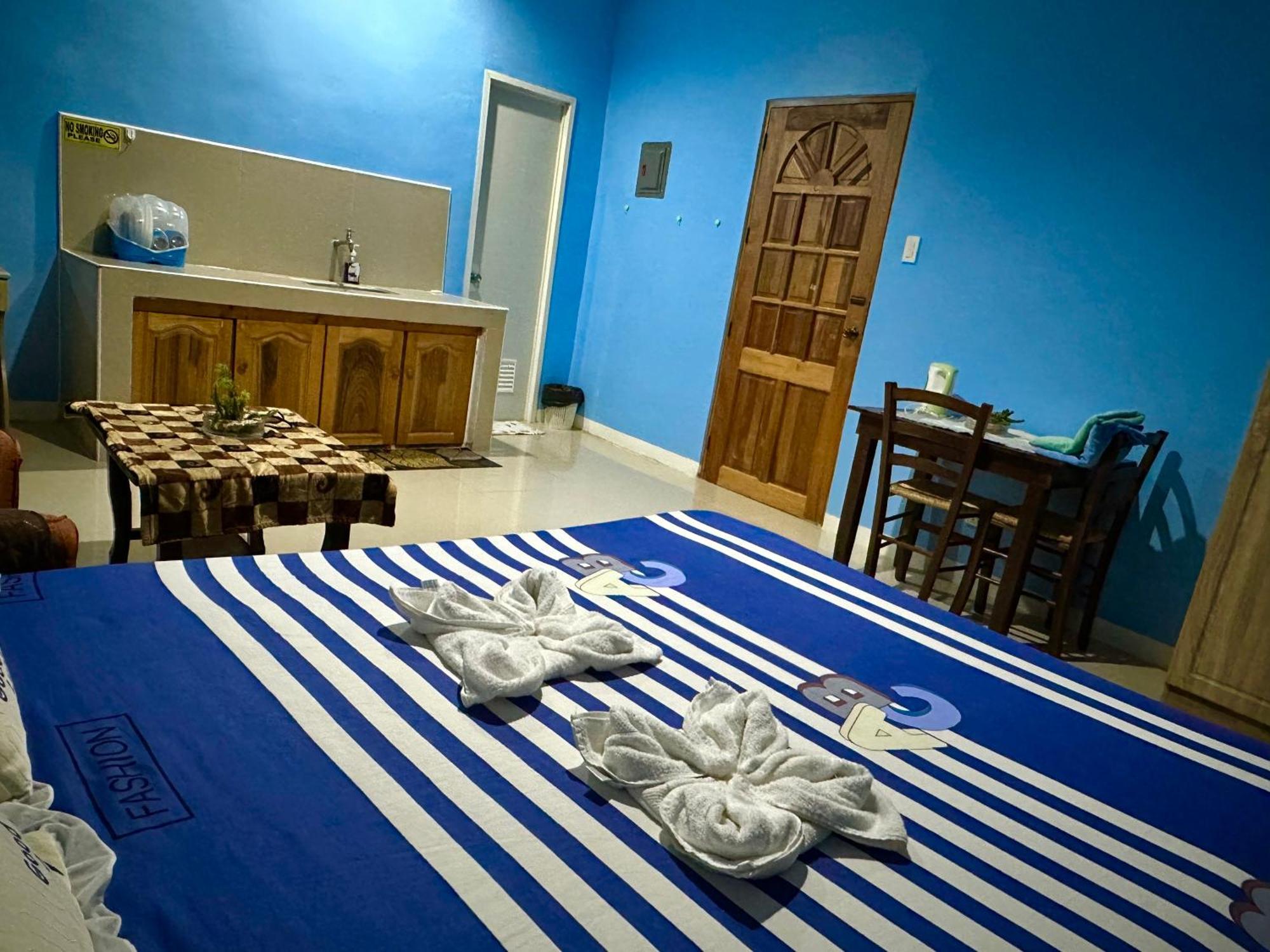 Rozay Travellers Inn Kabankalan Kültér fotó